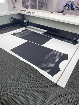 100W 130W Vision Laser Cutting Machine For Sportswear